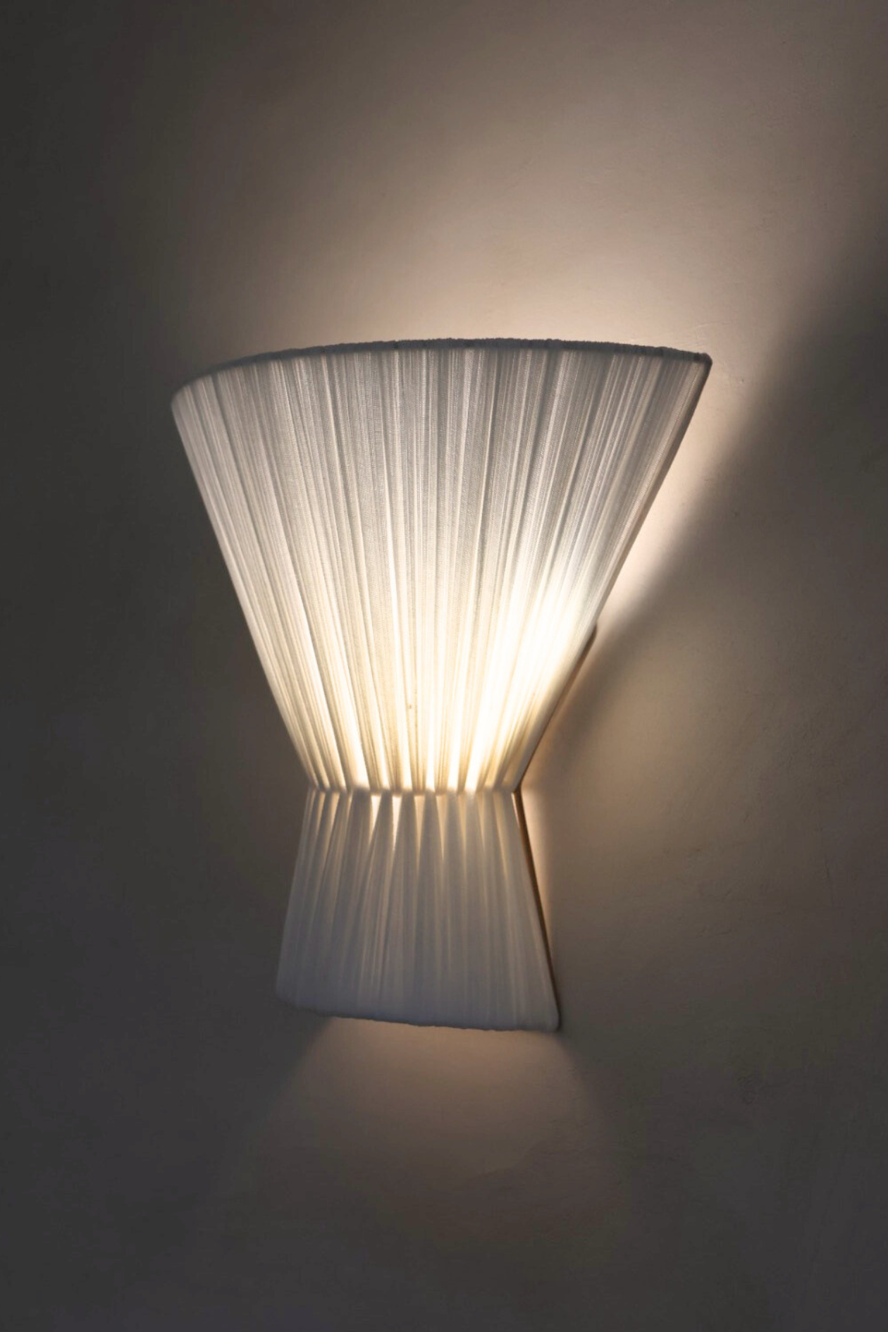 Flume Cloth Wall Light - Off White