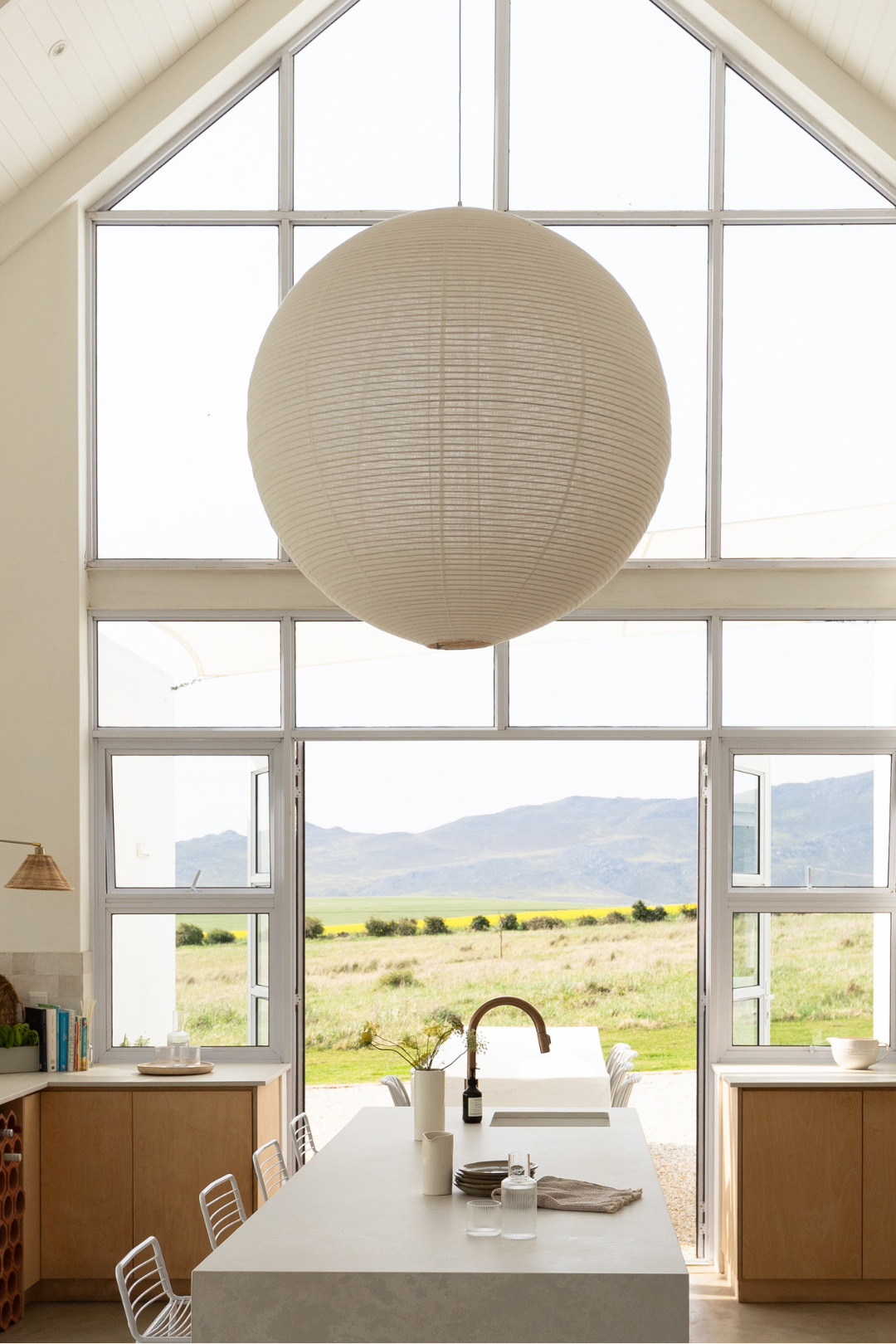 Empire linen shade