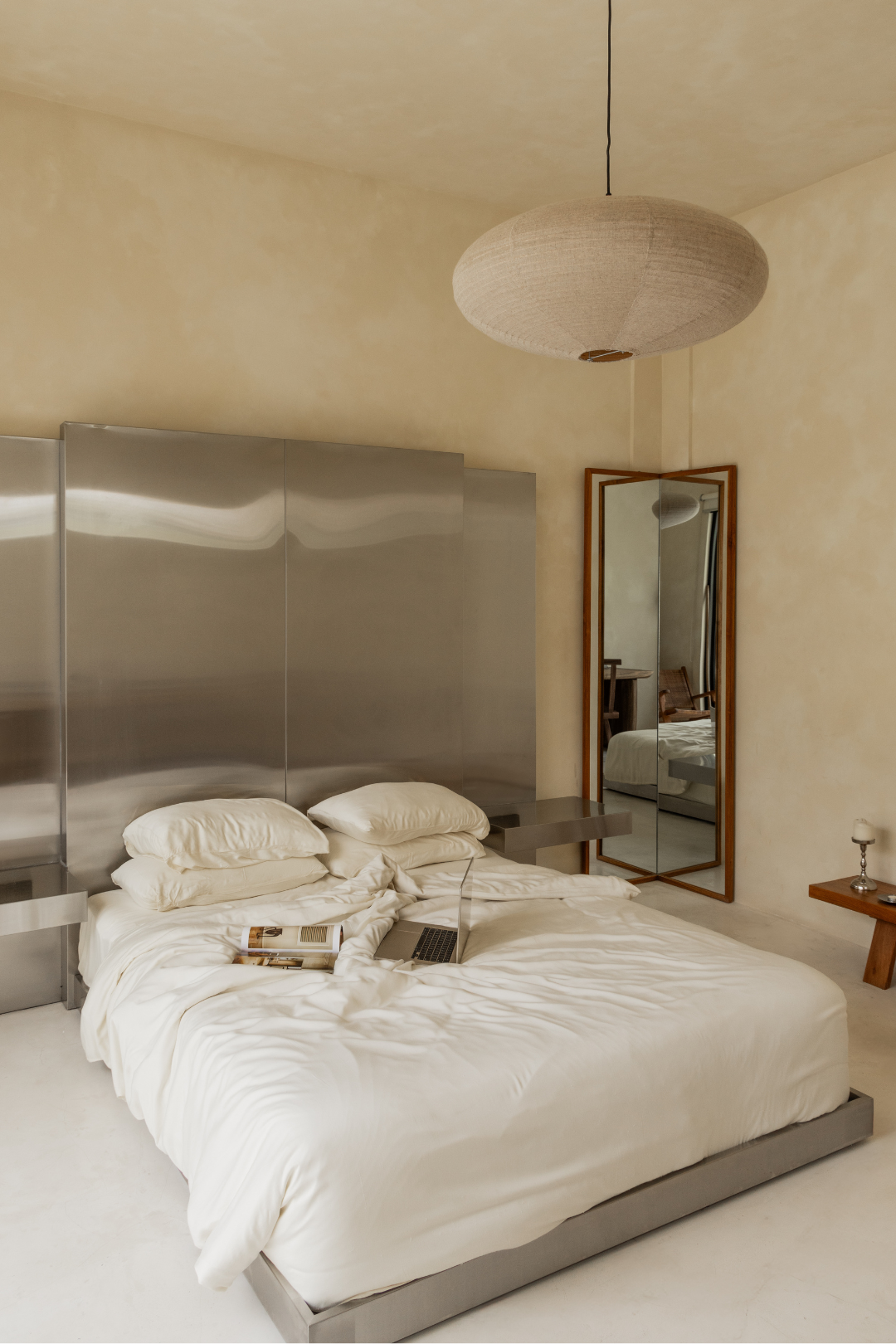 Nelson linen shade